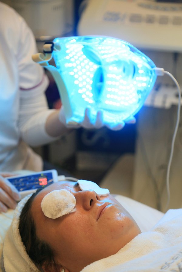 Hydrater et revitaliser votre peau avec les masques led